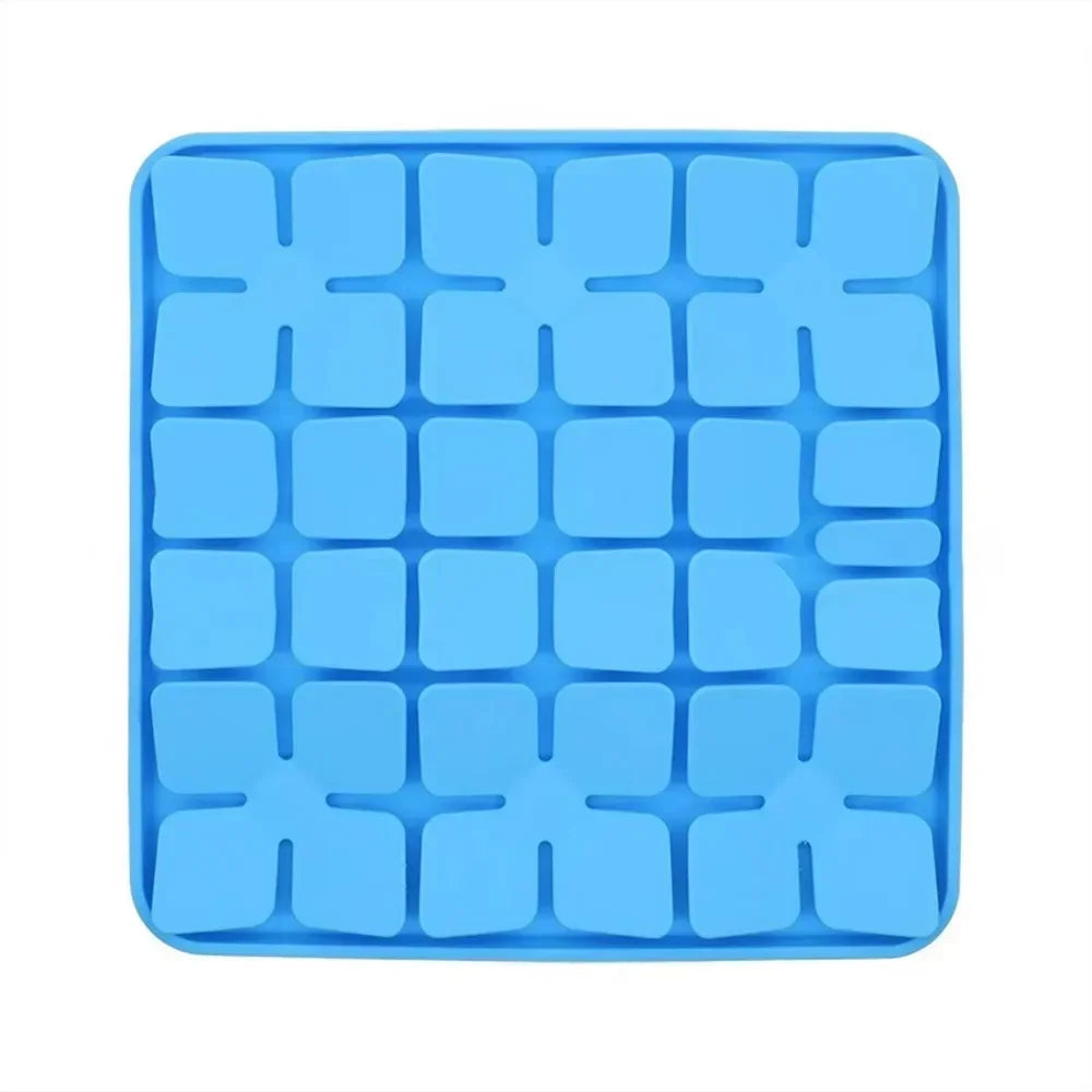 Dog Food Slow Feeder Sniff Mat with Suction Cup for Train Your Dog's Senses Anti-choking Silicone Snuffle Mats Pet Accessories